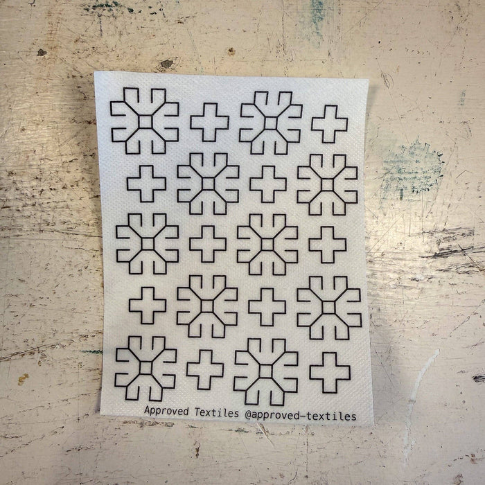 Hana Fukin Flowers Minimal Mending