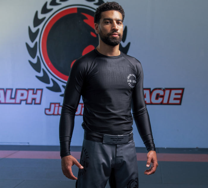 RG Emblem Long Sleeve Rashguard - Black