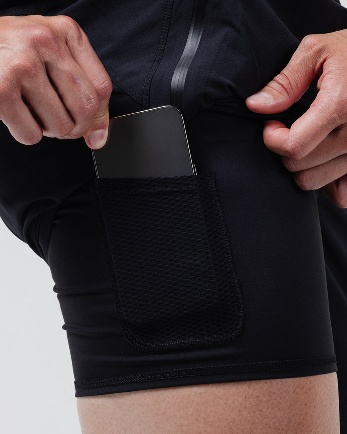 Voyage Short