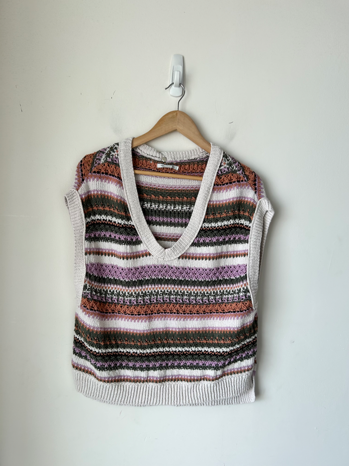American Eagle Sweater Size Medium