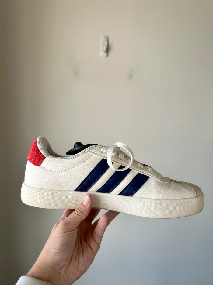 Adidas Casual Shoes Womens 8