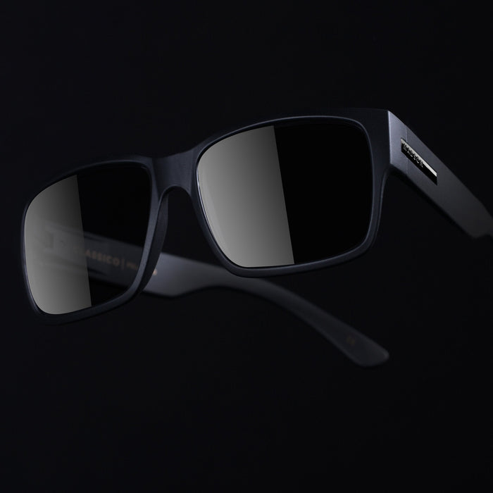 Classico - Black on Black / Grey Polarized