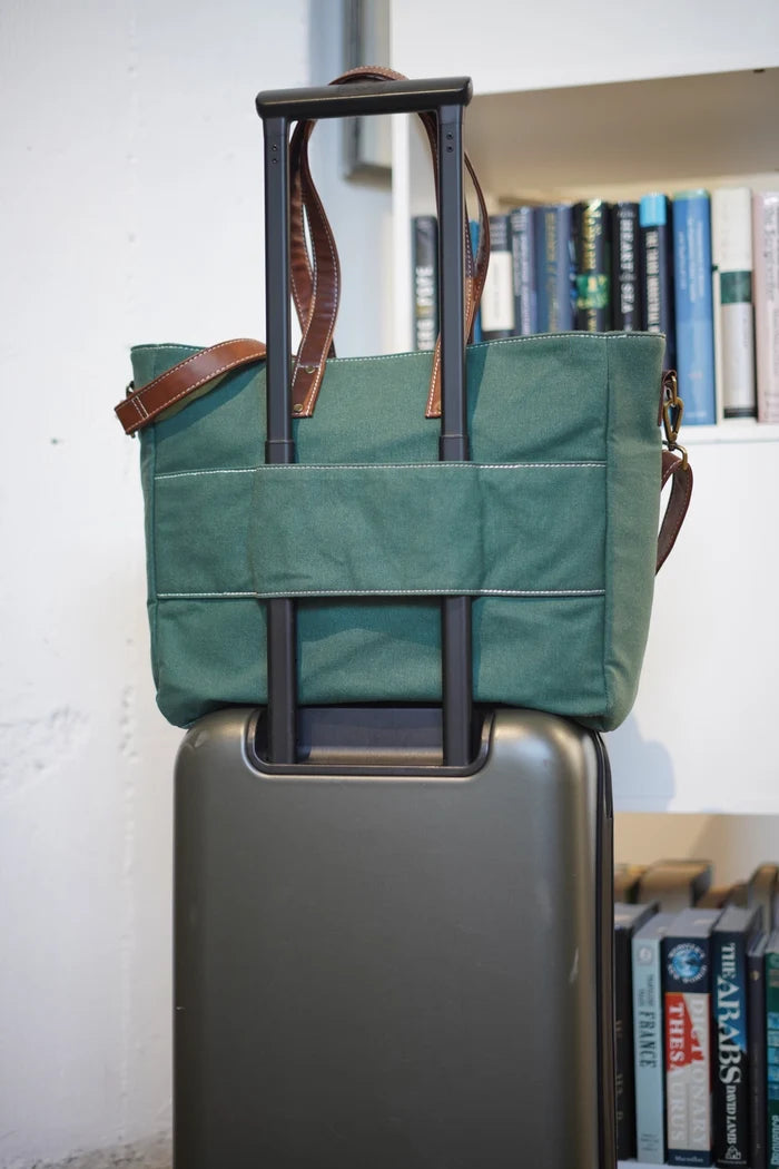 Essential Tote