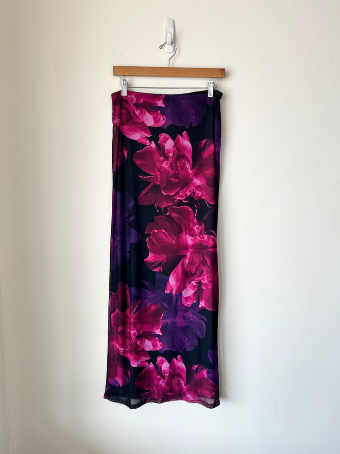 Fashion Nova Long Skirt Size Large