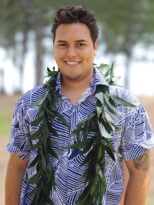 Maile_it_leaf-lei