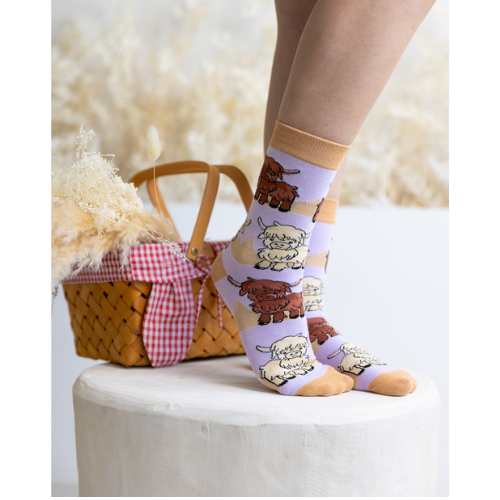 Women’s socks with Highland cow illustrations – perfect gift for farm animal lovers