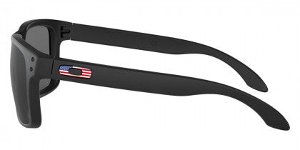 Oakley Holbrook matte black sunglasses, additional product image