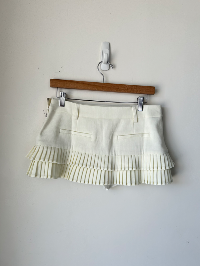 Lioness Short Skirt Size Small