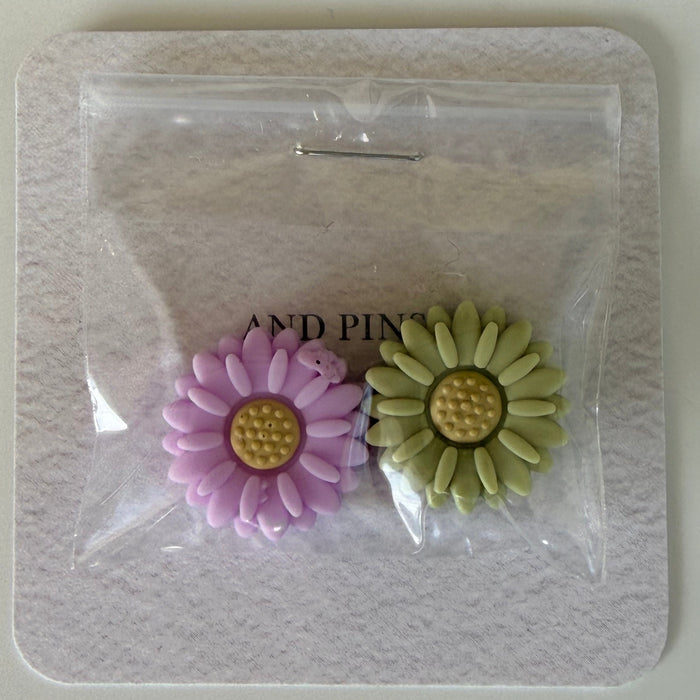 Daisies-purple,green