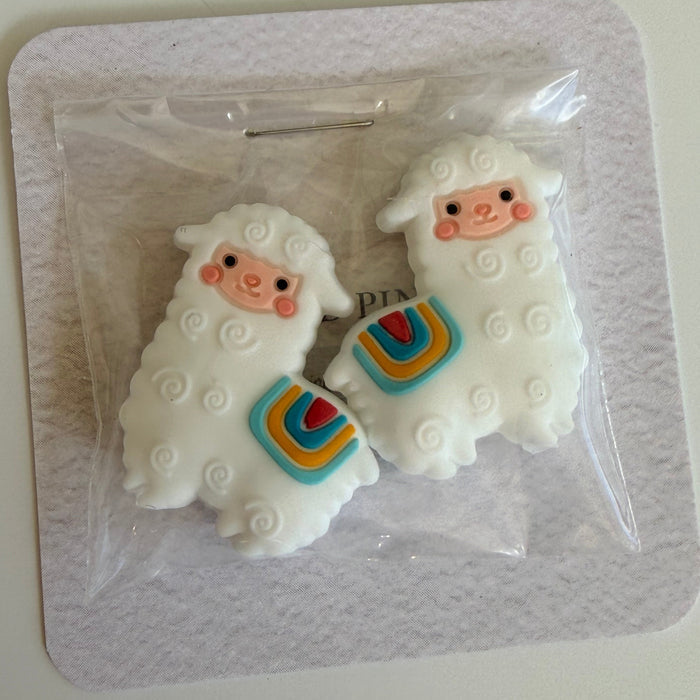 Llama-white