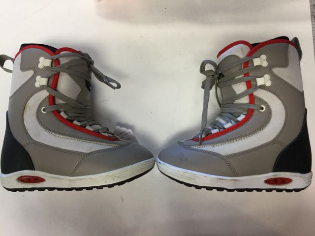 Ride Base Womens Size Specific 6 Used Snowboard Boots