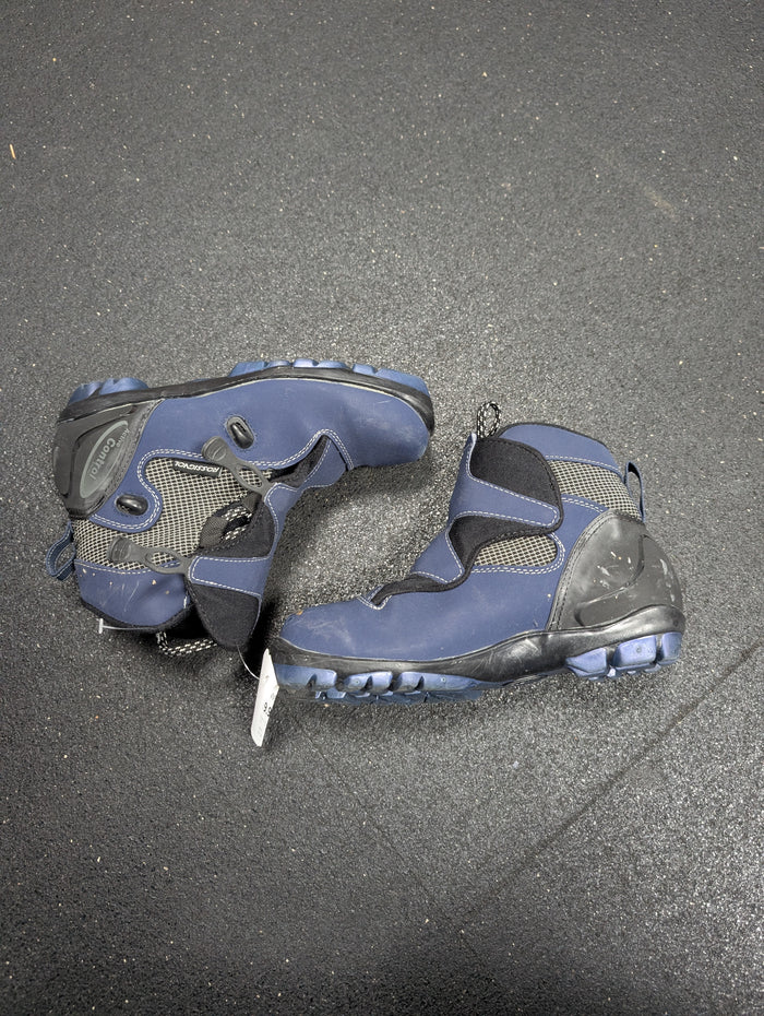 Rossignol Black/Blue Womens Size Specific 5.5 New Cross Country Boots