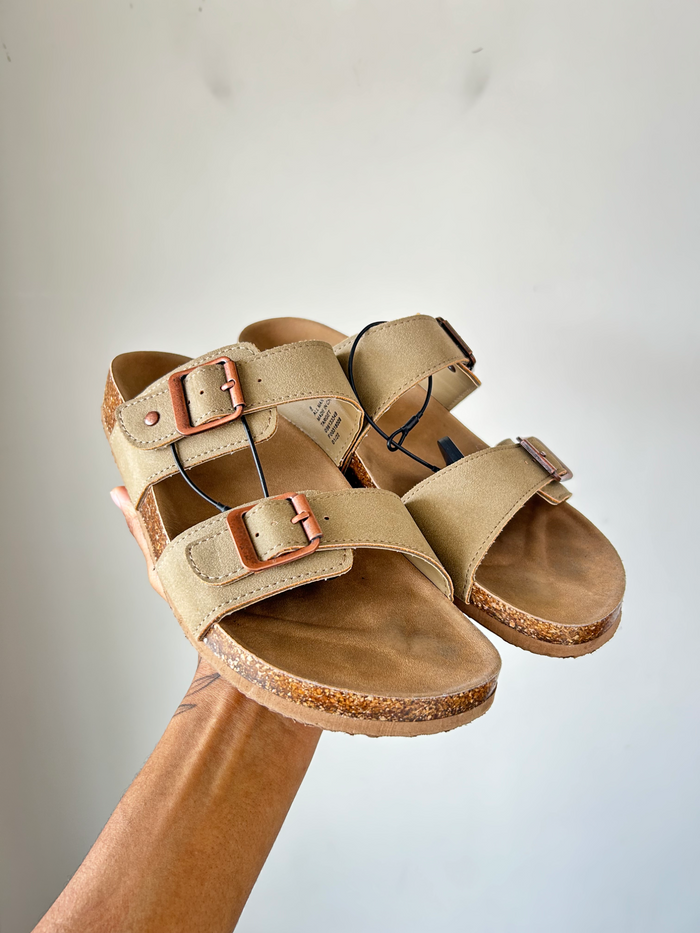 Sandals Womens 9