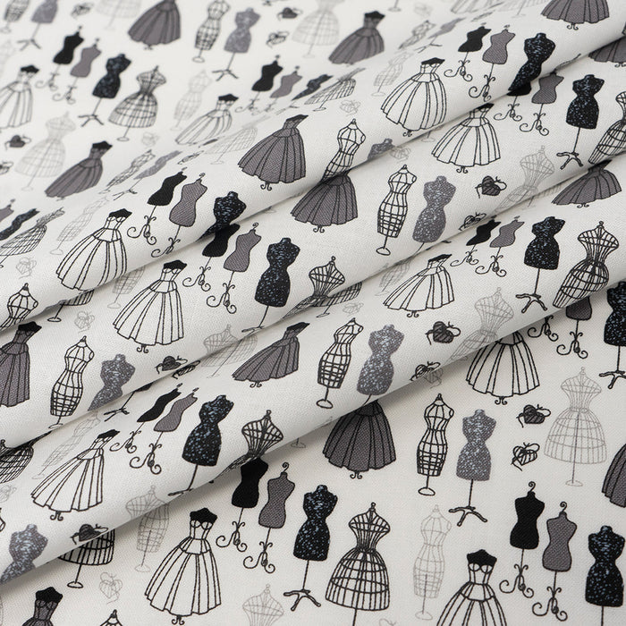 SINGER® Fabric, 100% Cotton, Singer Dress Forms, Cut by the Yard