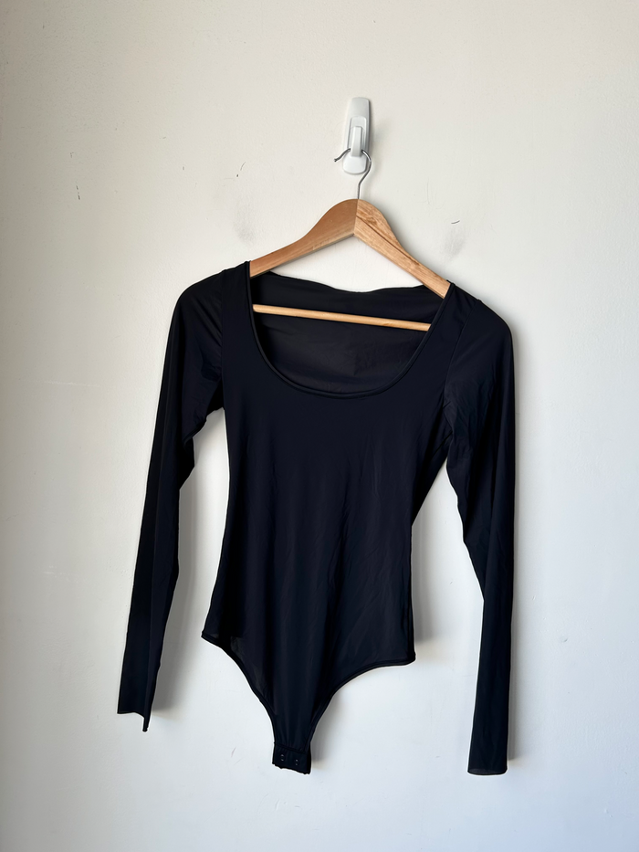 Skims Womens Tops Bodysuit Size Medium