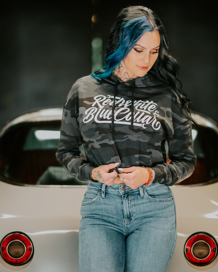 Purpose-Built Mantra crop hoodie in black camo, additional product image