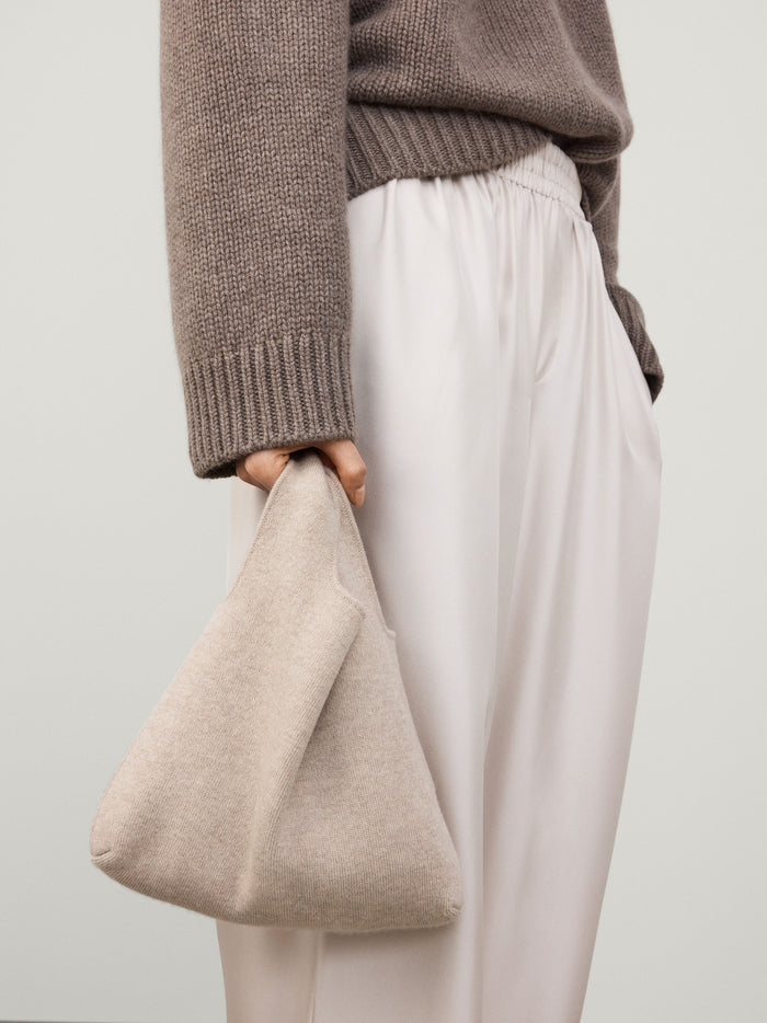 The Oma Bag