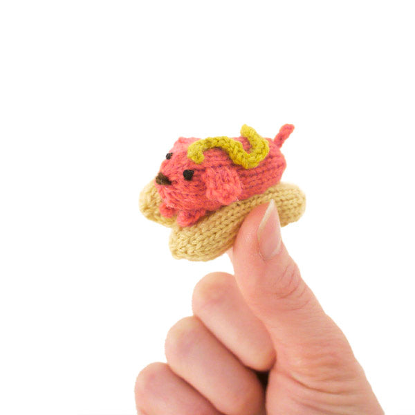 Hot Doggie (Knits 1)