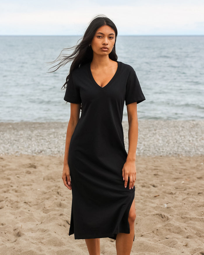 Made in Canada 100% Organic Cotton V-Neck Midi T-Shirt Dress Black - Province of Canada