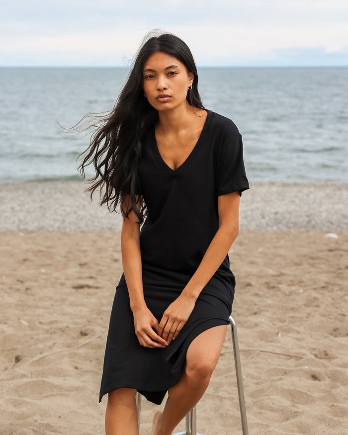 Made in Canada 100% Organic Cotton V-Neck Midi T-Shirt Dress Black - Province of Canada