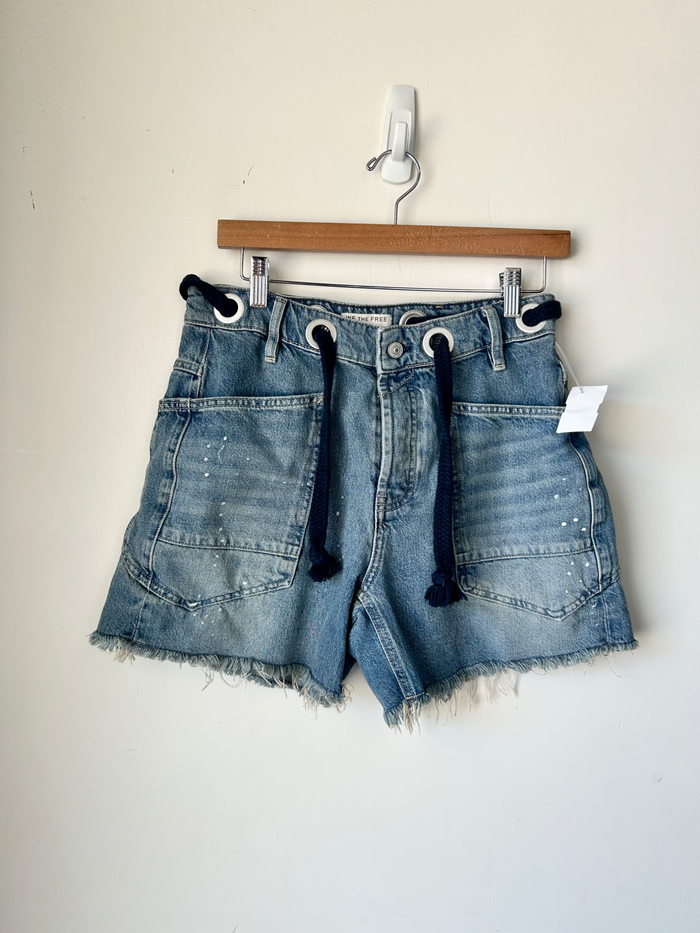 We The Free Shorts Size 1