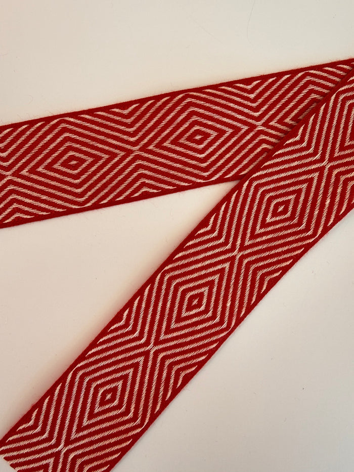 829 40mm Red/off white - 50% organic cotton 50% organic linen